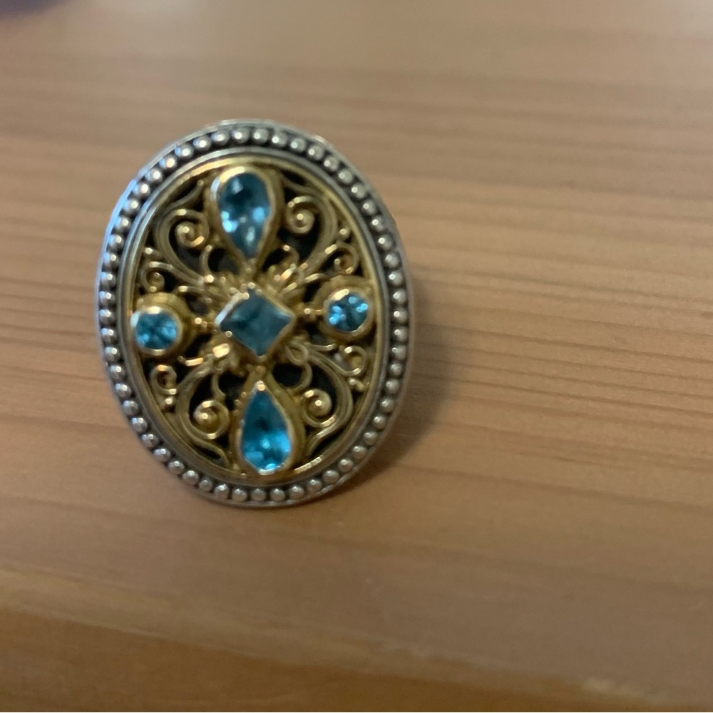 Konstantino oval ring